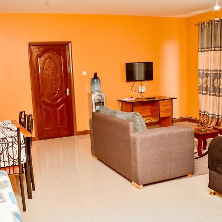 Apex Furnished Apartments Найроби Екстериор снимка